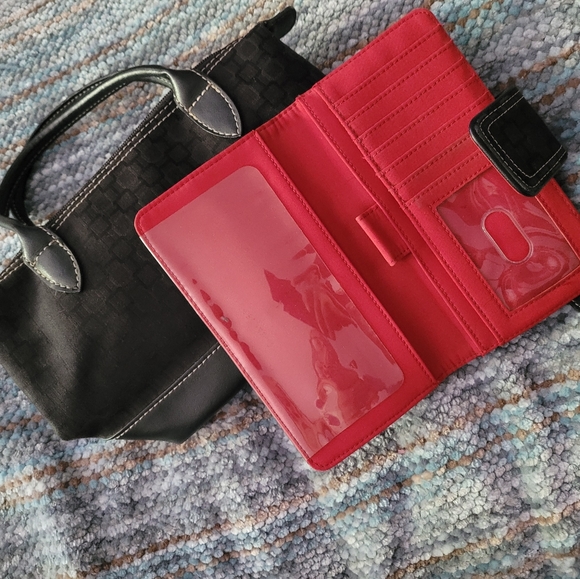 Nine West Small Handbag purse w/wallet - Picture 3 of 5